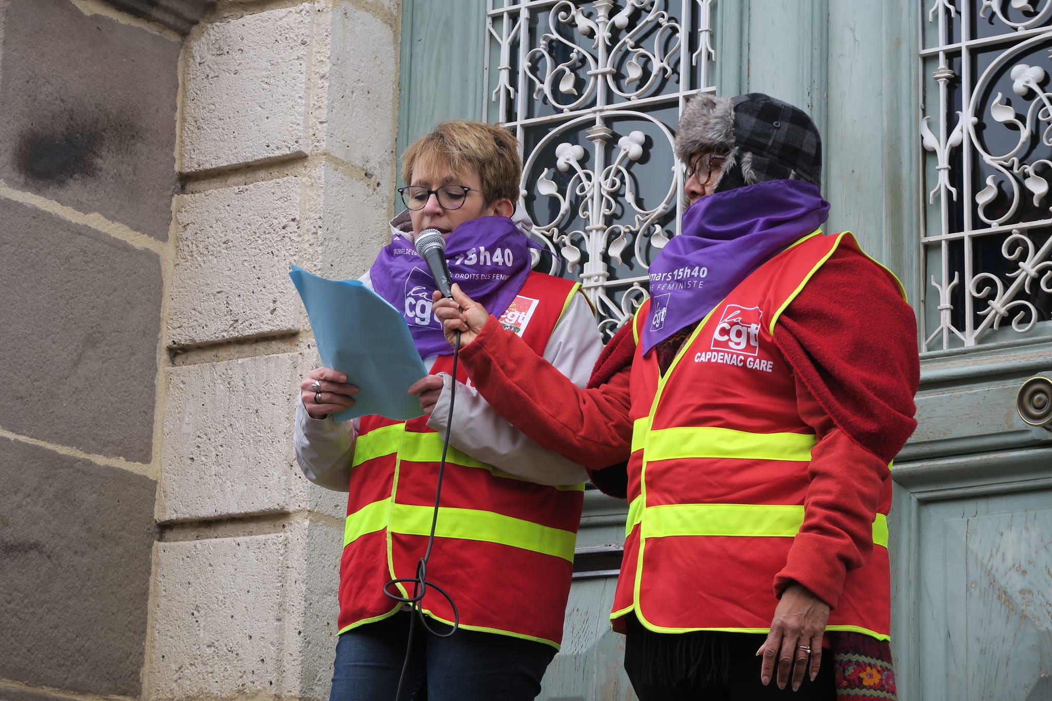 /images/emissions-image/Armelle/manif-8-03-capde.jpg